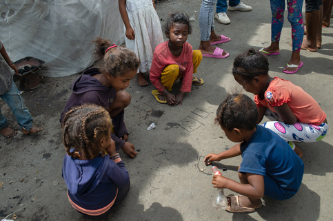 Association Graines de Bitume à Madagascar - Des enfants en situation de rue 