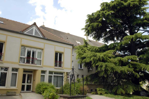 Maison d'enfants à caractère social Louis Roussel
