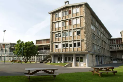 Unité de formation par apprentissage Saint-Jean - Fleuristerie