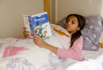 IES Vitagliano - Zakia lit avant l'extinction des feux