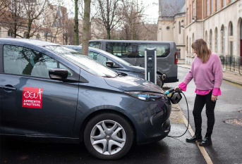 Bilan carbone - parc de voitures électriques au siège de la fondation
