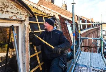 Anthony Fiems, couvreur