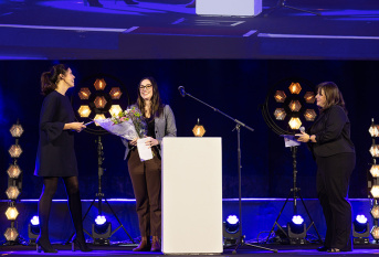  Stand up 2025 - Carole Tolila, Chrystal Lopes et Vanessa de Lauzainghein
