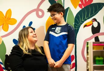 Services éducatifs Louis et Zélie Martin à Colmar - dispositif AEMO - Anna S.   et son fils Antony, enfant accueilli en AEMO