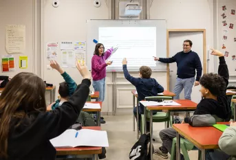 Collège Saint-Louis  La Hublais. Cours en classe de 5e Français avec Maria Maillé  et  Xavier Le Naour.