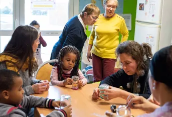 A la Halte des parents, un lieu de partage et d'écoute pour les familles (c) JP Pouteau Apprentis d'Auteuil 