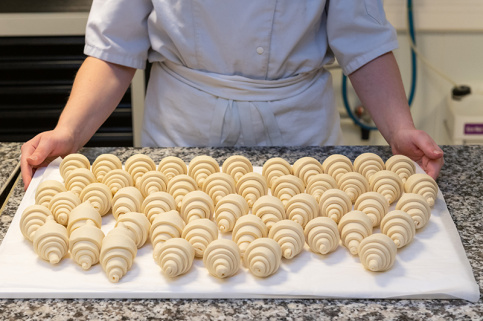 Lycée professionnel de Saint-Michel - préparation des croissants