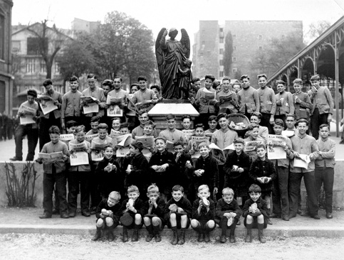 Le goûter en  1934