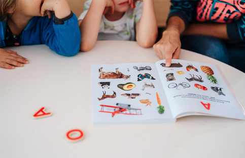 Ecole Notre-Dame des Anges - apprentissage de la lecture et des lettres en classe de maternelle