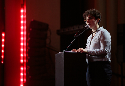 Stand up au Grand Rex - Emma