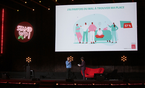 Stand up au Grand Rex, Camille Peuny, sociologue et Sébastien Follin