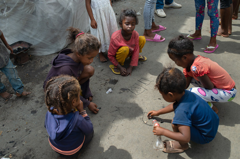 Association Graines de Bitume à Madagascar - Des enfants en situation de rue