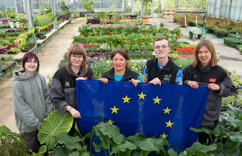 Echanges ERASMUS au Lycée horticole du chateau des Vaux avec des jeunes finlandaises