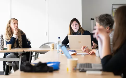 Réunion des retours d'expériences à l'international