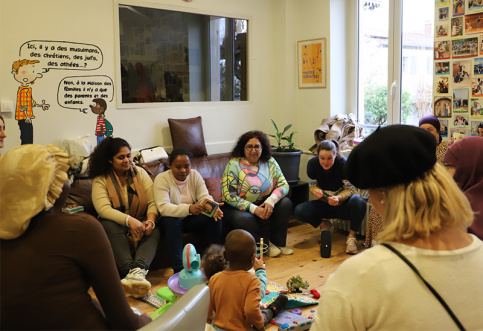 Ralia, maman de la Maison des familles de Vaulx-en-Velin 