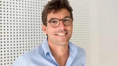 (c) Apprentis d'Auteuil 