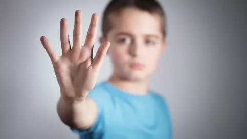 Le harcèlement demeure un sujet qui préoccupe l'école. © iStockPhoto