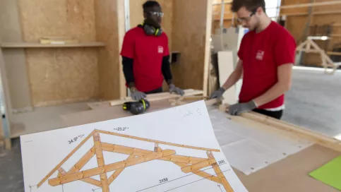 CHARPENTIER BOIS (CAP)