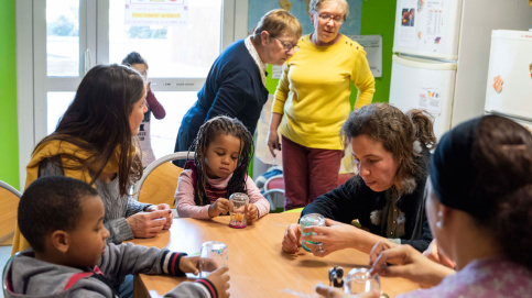 A la Halte des parents, un lieu de partage et d'écoute pour les familles (c) JP Pouteau Apprentis d'Auteuil 