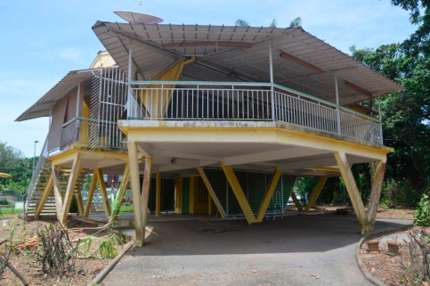 La "Maison Ressource" à Cayenne proposera à la rentrée 2017 un lieu unique d’information, d’écoute et d’orientation . La "Maison Ressource" à Cayenne proposera à la rentrée 2017 un lieu unique d’information, d’écoute et d’orientation .