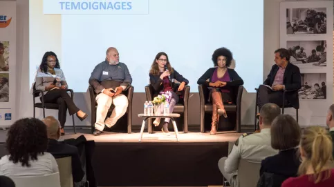 Au centre : Thierry Lauzéa, Béatrice Viannay-Galvani, et Souria Adele 