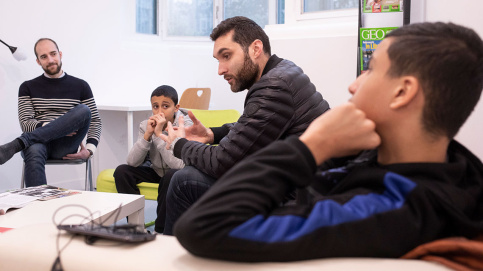 Chaque journée à la Passerelle de remobilisation scolaire commence par le temps du"Quoi de neuf ? " Chaque journée à la Passerelle de remobilisation scolaire commence par le temps du"Quoi de neuf ? "