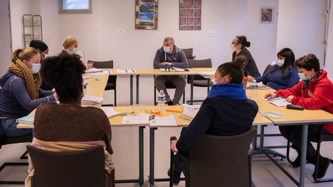 L'équipe pluridisciplinaire du SAU de Meudon (c) Besnard / Apprentis d'Auteuil