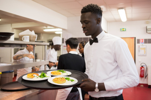 "Je suis arrivé dans l'établissement en cours d'année car j'avais beaucoup de mal à trouver un lycée professionnel prêt à m'accueillir."