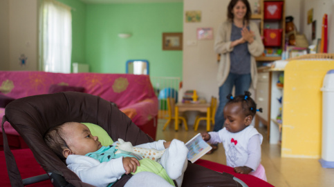 Des tout-petits accueillis au centre maternel Samarie (77). Photo : Besnard Des tout-petits accueillis au centre maternel Samarie (77). Photo : Besnard