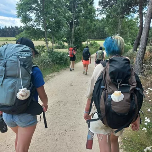 Jeunes et collaborateurs de la MECS Saint-Jacques sur les chemins de Compostelle (c) Apprentis d'Auteuil