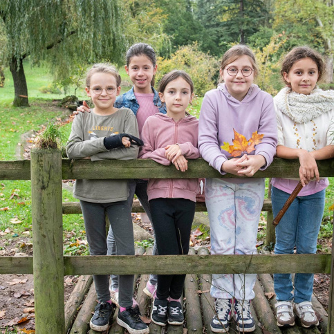 Ecole Notre-Dame-de-Lourdes - récréation des élémentaires- Lou, Charlotte, Gabrielle, Nina, Valentina