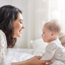 Une maman et son bébé